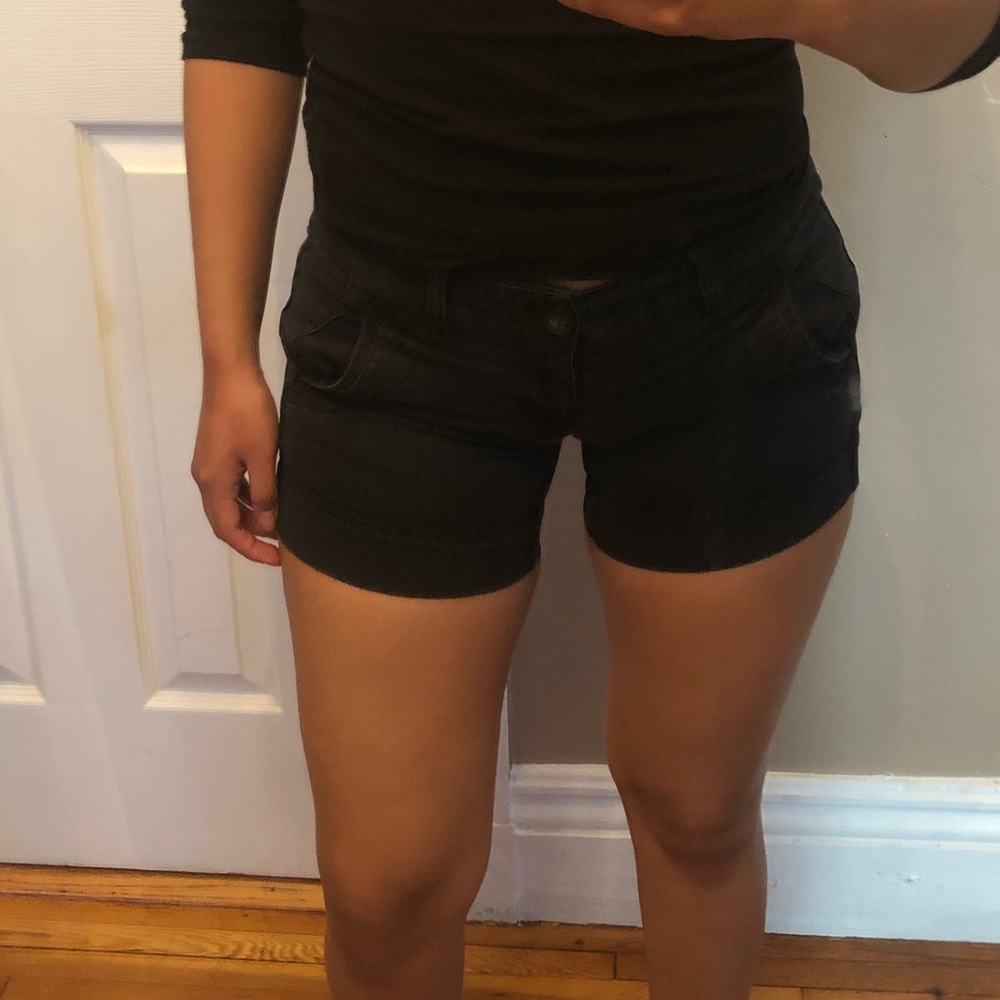AMERICAN EAGLE STRETCH SHORTS